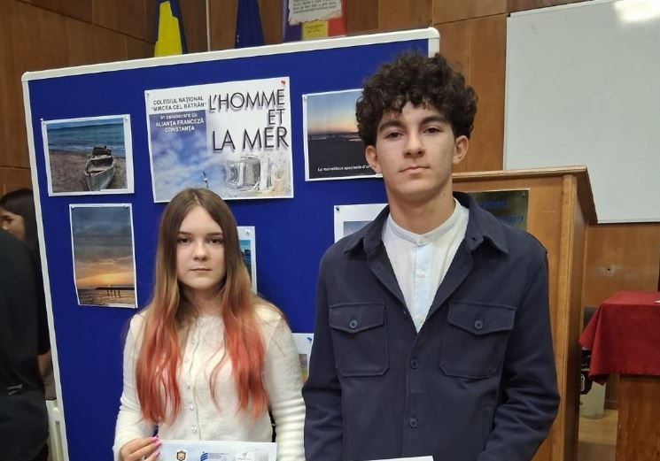 elevi de la colegiul comercial carol i din constanta premiati la concursul judetean intitulat lhomme et la mer 68d92d456221f