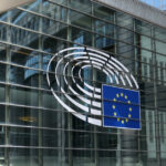 eurodeputatii vor sa modifice acordul comercial cu sua negociat de ursula von der leyen cu donald trump 68c45ac848679