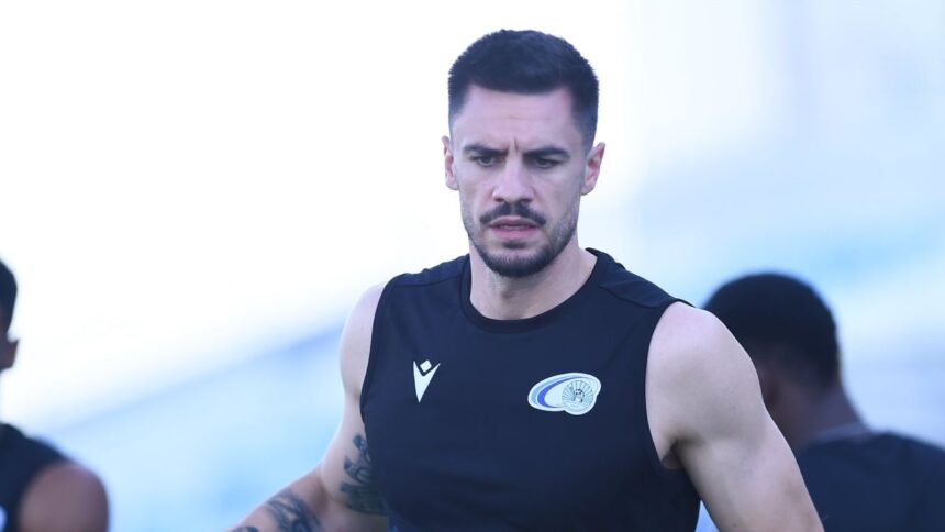 exclusiv andrei burca are o pasiune mai putin cunoscuta cu ce isi ocupa fundasul nationalei timpul liber 68b5ef71f1469
