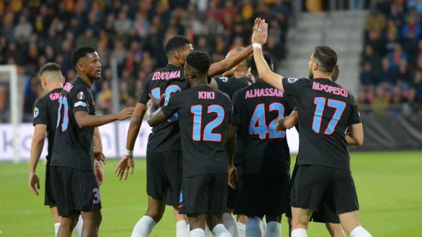 fcsb trei schimbari la pauza meciului cu go ahead eagles 68d5875ea08a8
