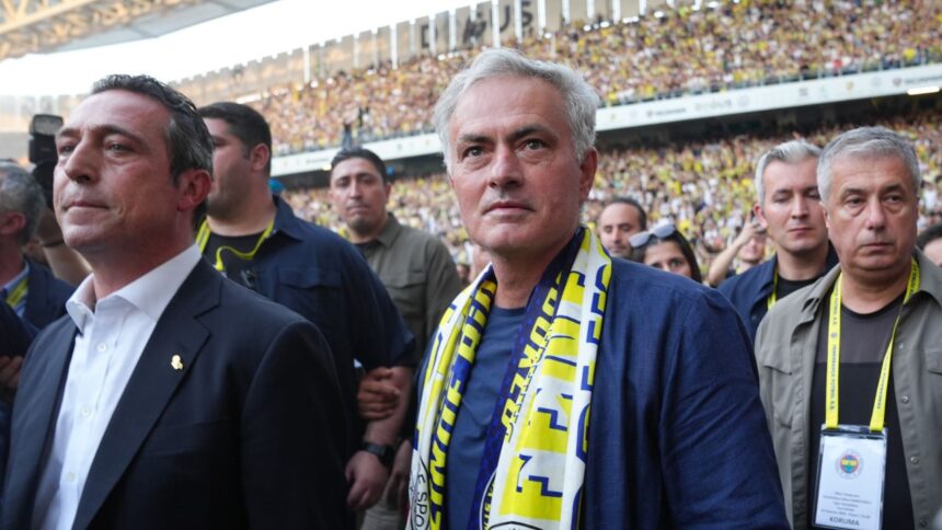 fenerbahce explica de ce l a demis pe jose mourinho nu din cauza eliminarii 68c668bd239c6