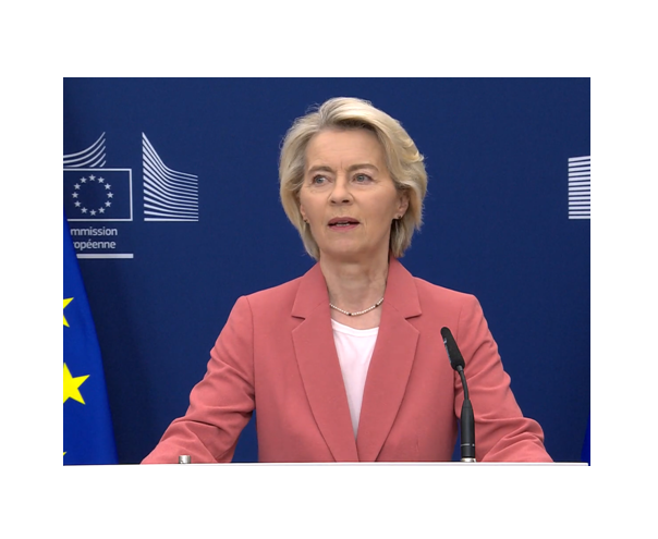 financial times avionul in care se afla presedinta comisiei europene a aterizat fortat rusii ar fi dezactivat navigatia gps 68b57b42e5081