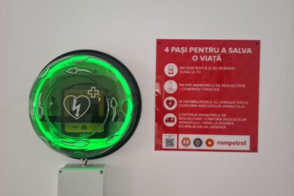 foto in constanta mangalia medgidia valu lui traian si navodari au fost montate defibrilatoare semi automate vezi aici unde pot fi acestea gasite 68ca71124532f
