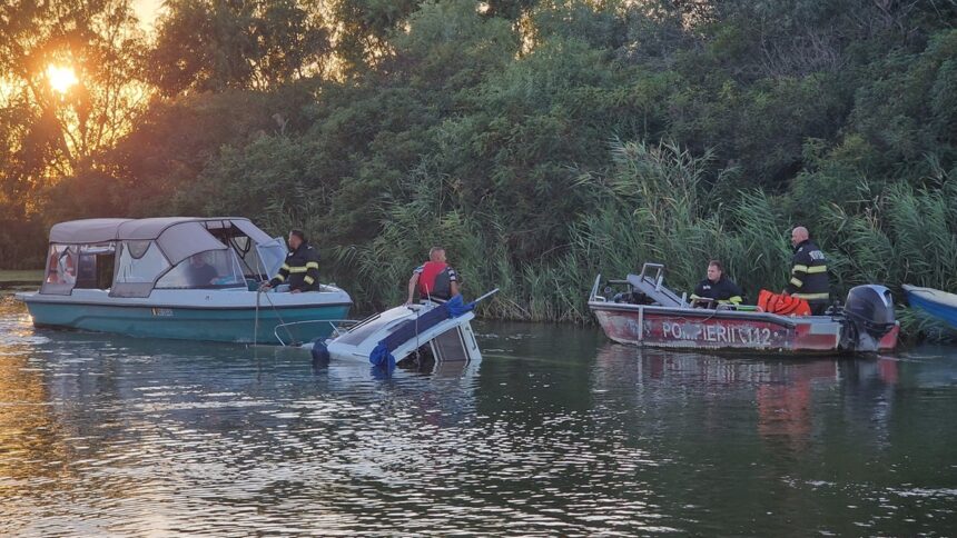 foto incident in delta dunarii pe bratul sulina cateva secunde au facut diferenta dintre salvare si scufundare 68bbdba4dafb6