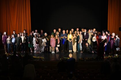 foto o noua editie incheiata cu succes festivalul national de teatru tanta si costel organizat de primaria medgidia la final aplauze diplome si plachete pentru trupele participante 68da4d93cc9ee