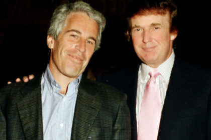 foto o presupusa felicitare adresata lui jeffrey epstein semnata de donald trump publicata de democratii americani reactia liderului sua 68bfb677e4d6f
