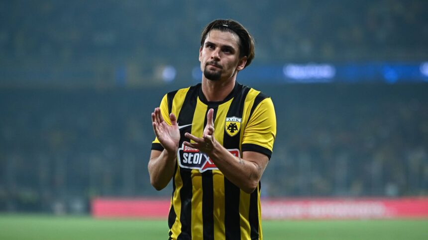 foto razvan marin a iesit dupa o ora iar inlocuitorul sau a inscris imediat golul victoriei pentru aek atena 68c7eedb183ba