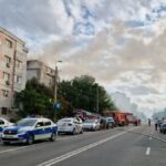 foto video incendiu la o mansarda de pe strada soveja din constanta aproape 60 de persoane au iesit din bloc un barbat a fost ranit 68c6d5252fb68