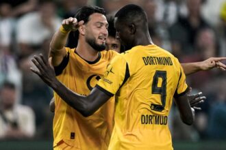 foto viral pe internet ce a aparut pe echipamentul lui sehrou guirassy in juventus borussia dortmund 68ca91d755600