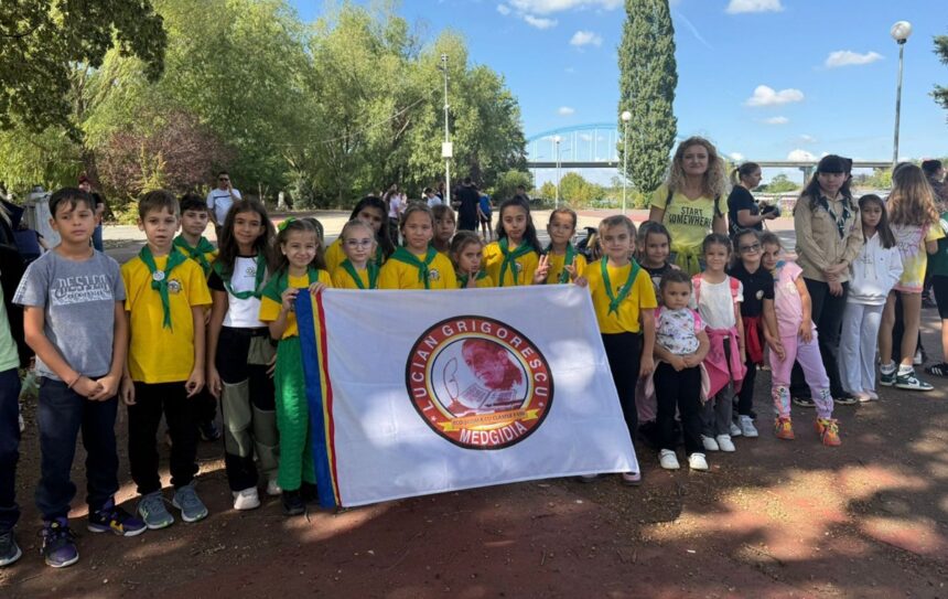 foto ziua de curatenie nationala sarbatorita cu entuziasm la medgidia de elevii si profesorii de la scoala lucian grigorescu dar si de cercetasii din centrul local dapyx medgidia 68ced98b58c39