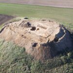 galerie foto descoperiri impresionante la mangalia in cea mai mare movila funerara din sudul dobrogei 68b8cc7584427
