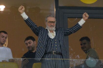 gigi becali inspirat a facut trei schimbari iar un jucator a marcat imediat 68c71bf4da1ad