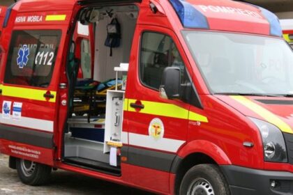 grav accident rutier pe dn 22 in zona popasului tasaul noua persoane inclusiv trei minori au ajuns la spital 68da26fd3c593