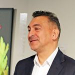 ilie dumitrescu a vazut ce transfer a facut rapid si a reactionat fac pariu pe o sticla de vin rosu 68bf32e9ae221