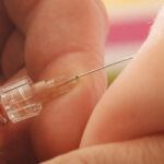 in urmatorii ani vom avea zeci sau chiar sute de copii care vor paraliza si isi vor pierde viata pentru ca nu au fost vaccinati 68bea72573157