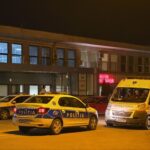 incident grav in curtea unei pensiuni din vama veche barbat baut preluat de ambulanta nu stia ce i s a intamplat 68cea848969fb