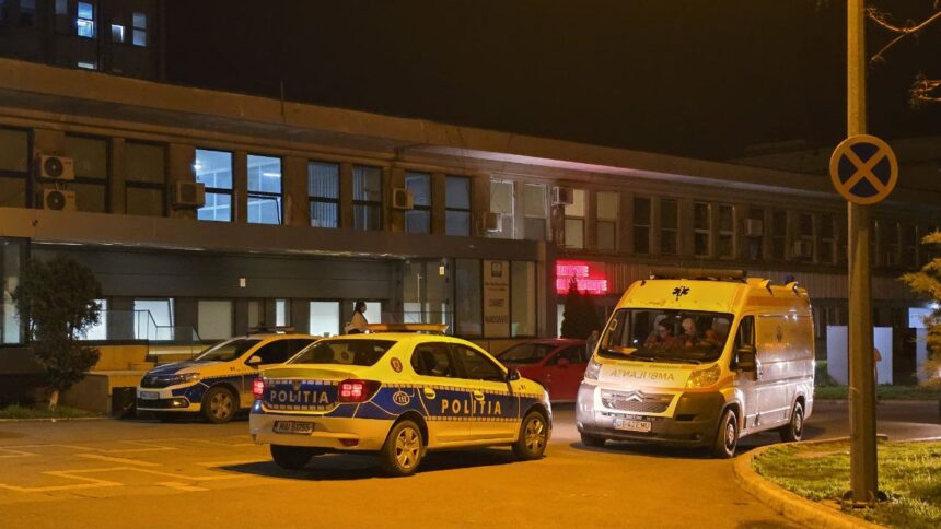 incident grav in curtea unei pensiuni din vama veche barbat baut preluat de ambulanta nu stia ce i s a intamplat 68cea848969fb