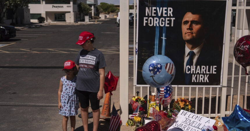 inmormantarea lui charlie kirk ceremonie grandioasa in arizona cu trump si jd vance printre vorbitori 68cfa49c12c0c