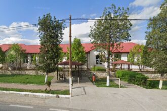 isj constanta dupa motivarea judecatorilor in procesul privind liceul tehnologic din localitatea nicolae balcescu astazi la clasa mentinuta de instanta este inscris un singur elev 68cd6c41756f8