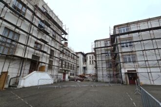 la colegiul mihai eminescu din constanta anul scolar a inceput cu scoala altfel si saptamana verde din cauza lucrarilor de reabilitare iata ce spune directorul unitatii de invatamant 68bfe89277640