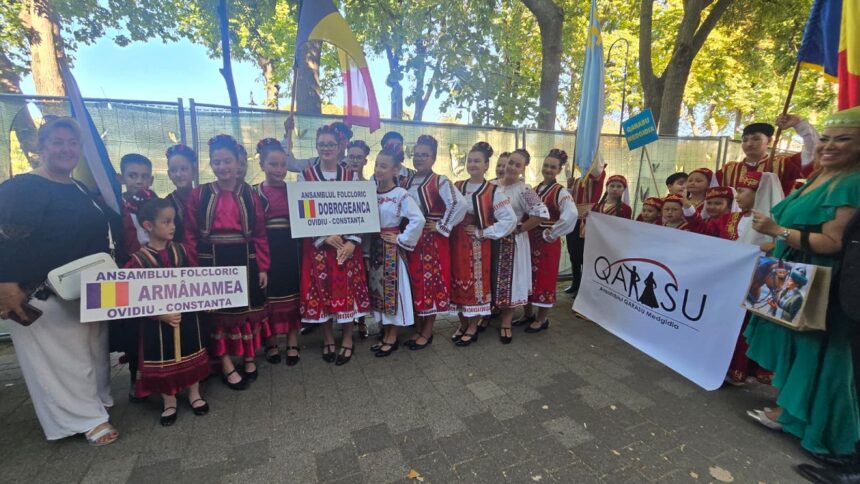 live foto video festivalul international al dansului cantecului si portului popular turco tatar organizat de udttmr la start 68baf0ed68216