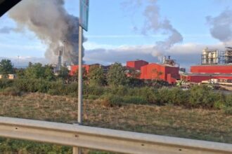 mesajul austriecilor de la kronospan dupa incendiul izbucnit la sebes video 68b55c682f6ab