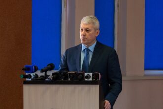 ministrul afacerilor interne catalin predoiu mesaj dupa inchiderea sezonului estival am premiat colegii care au salvat vieti pe litoral si le am transmis recunostinta mea 68bbf136a7338