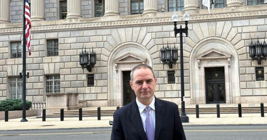 ministrul de finante vizita in sua cu cine se va intalni alexandru nazare la washington d c 68c3f5f9b3a0e