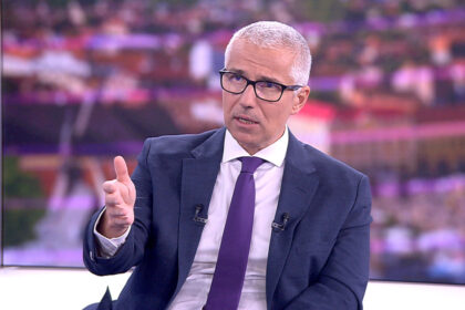 ministrul justitiei dupa ce instante din tara au suspendat procese prin care pacienti cer tratamente trebuie sa evite excese 68c3e38f80e4d