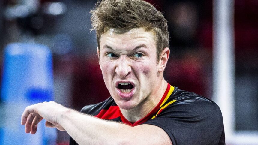 oficial baetens a semnat azi cu steaua intariri din belgia 68c7c4a6cfa2d