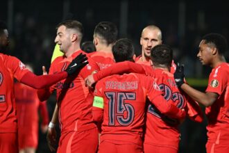 oficial fostul jucator de la fcsb si dinamo si a anuntat plecarea multumesc tuturor 68c2ba6b2e2ae