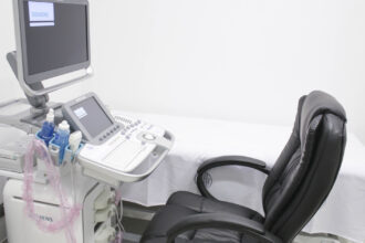 organizatia mondiala a sanatatii doneaza romaniei echipamente medicale de peste 26 milioane lei pentru urgente majore 68c2efa1e8caa