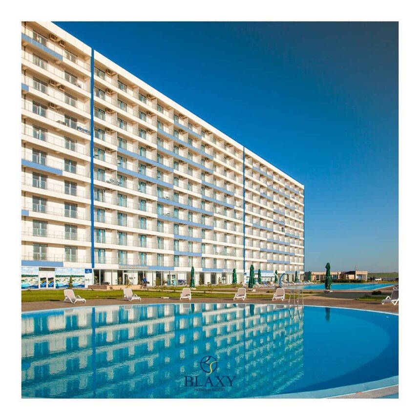 parti din doua apartamente din complexul blaxy resort 23 august detinute de sc redis market srl scoase la licitatie intr un dosar de executare silita 68b65f8346a12