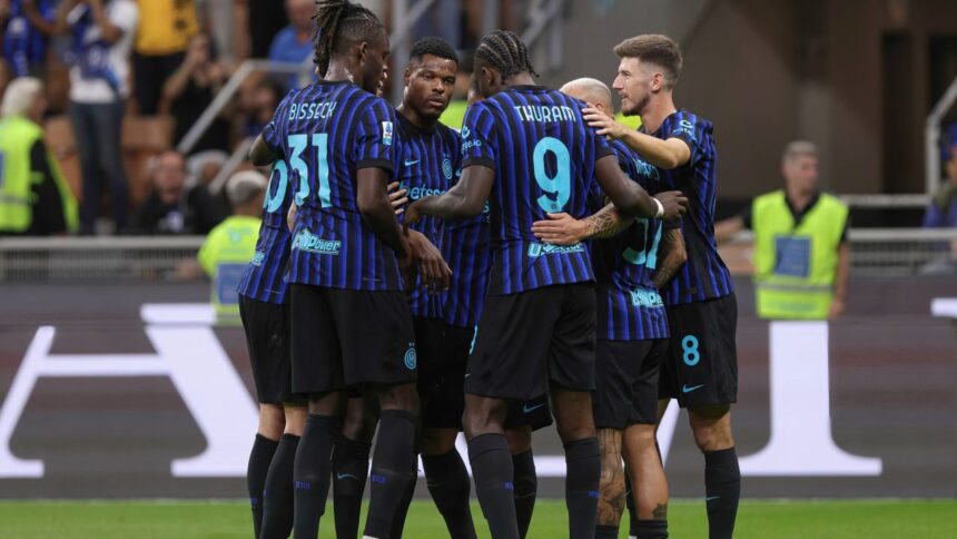 pe lista lui manchester city in vara trecuta jucatorul lui chivu nu a ezitat as fi cu siguranta interesat 68bd4de04096a
