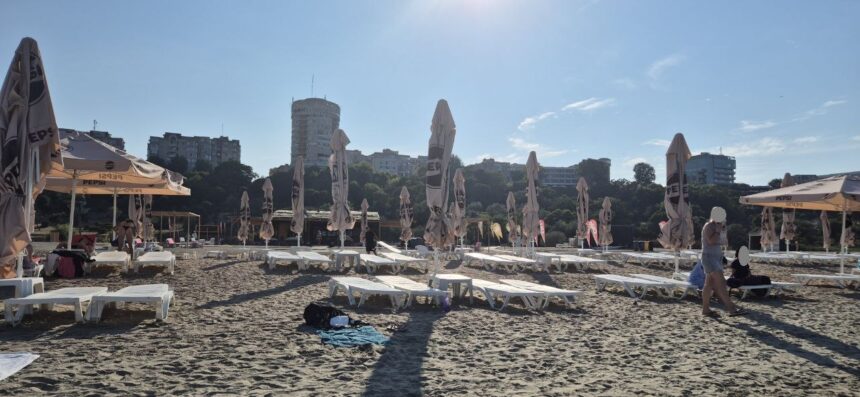 pericol pe litoral steag rosu arborat pe toate plajele din eforie nord 68c663ebe7eb3