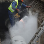 peste 1 100 de blocuri dintr un sector al capitalei raman fara apa calda cinci zile termoenergetica repara conducte vechi de 40 de ani 68b56e0e2f352