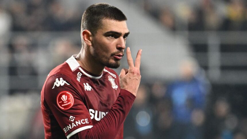 pierdere mare pentru rapid anuntul clubului despre denis ciobotariu 68c01af32d799