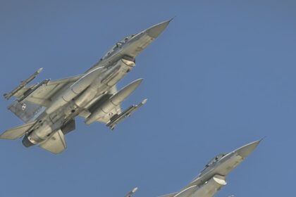 polonia si nato au ridicat in aer avioane de vanatoare in urma unui atac rusesc in vestul ucrainei 68d8d80f1d810