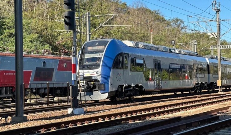 primul tren pesa din romania in teste pe magistrala bucuresti constanta 68cda44416423