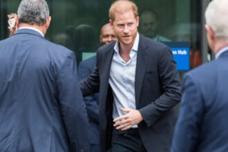 printul harry se intalneste cu regele charles al iii lea la londra pentru prima data in peste un an 68c1c9656736f