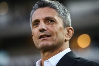 razvan lucescu meci dramatic in grecia ultimele minute de infarct 68c72d843647f