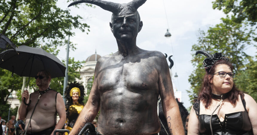 rusia a inclus miscarea satanista internationala pe lista cu teroristi cum defineste kremlinul aceasta organizatie care nu exista 68cd792dbd90a