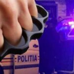 scandal cu repetitie urmat de retineri la valu lui traian mai multi indivizi s au batut si s au injunghiat iar doi dintre ei au fost retinuti 68cd4ce6e7f49