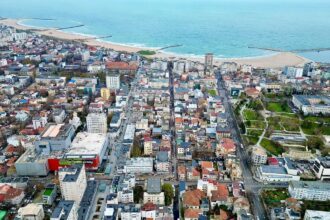 sedinta la comisia de urbanism din primaria constanta puz ul companiei cambela prod srl pentru terenul din tomis 3 regenerarea taluzurilor si plajele din constanta nord pe ordinea de zi 68bc3a283c4cc