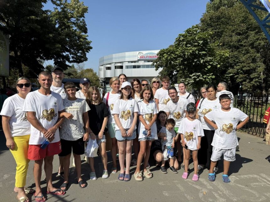 si tu te poti implica prima tabara de vara lions pe litoral pentru copiii bolnavi de cancer si familiile lor organizata cu sprijinul participantilor la balul inimilor de aur si a primilor sponsori 68c9626514e7d