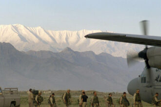 sua vor sa si recupereze baza aeriana din afganistan trump e la o ora distanta de locul unde china produce arme nucleare 68cc393be00ca