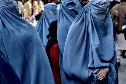 talibanii interzic cartile scrise de femei iar 18 discipline sunt declarate in conflict cu sharia in universitatile afgane 68ccfa9fc8385