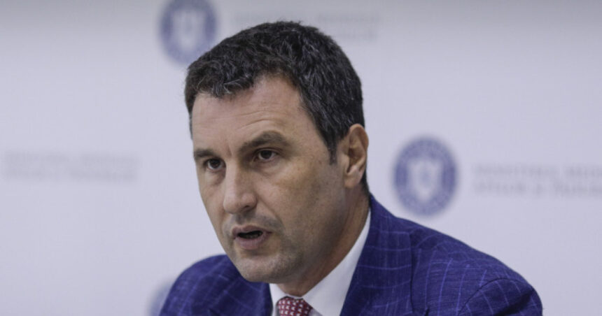tanczos barna sunt multe institutii care s au obisnuit sa isi cheltuie banii in primele 7 8 luni si sa intinda mana la rectificare 68b8aae807a86