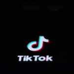 tiktok sub control american trump aproba oficial preluarea de catre investitori din sua 68d652d531358