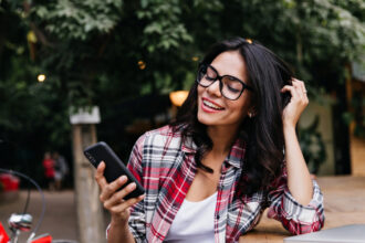 transforma cheltuielile in economii cu pluxee cashback aplicatia care iti creste puterea de cumparare prin shopping inteligent 68caa76f2d7d4